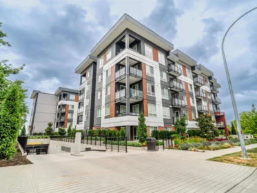 206 8117 200a Street, Langley, BC, Langley — Apartment/Condo for sale