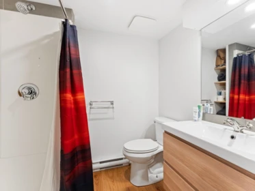 Mudroom Photo of 355 Sherbrooke Street, New Westminster, BC