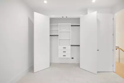 Mudroom Photo of 5666 10a Avenue, Delta, BC