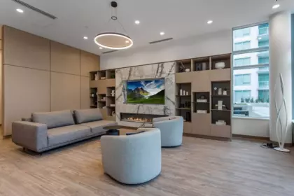 Basement Recreation Room Photo of 311 15165 Thrift Avenue, White Rock, BC