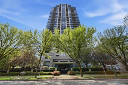 2408 7178 Collier Street, Burnaby, BC, Burnaby — Apartment/Condo for sale