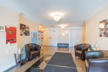 Kitchen Photo of 116 17769 57 Avenue, Surrey, BC