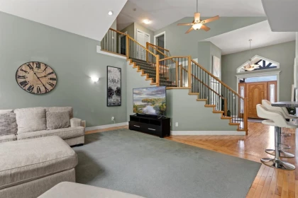 46035 Sherwood Drive, Chilliwack, BC, Chilliwack — Single Family Residence for sale