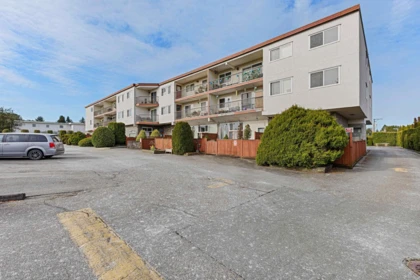 205 3043 270 Street, Langley, BC, Langley — Apartment/Condo for sale