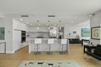 Kitchen Photo of 1402 3355 Cypress Place, West Vancouver, BC