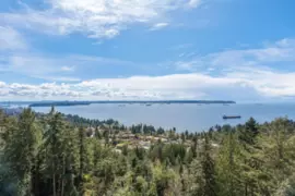 1402 3355 Cypress Place, West Vancouver, BC