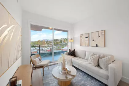 419 4788 Hastings Street, Burnaby, BC, Burnaby — Apartment/Condo for sale