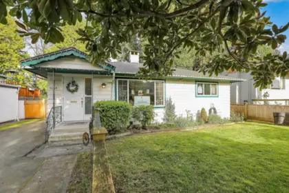 1554 Stevens Street, White Rock, BC, White Rock — Single Family Residence for sale