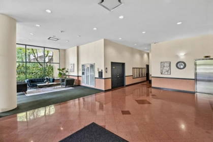 2106 5899 Wilson Avenue, Burnaby, BC, Burnaby — Apartment/Condo for sale