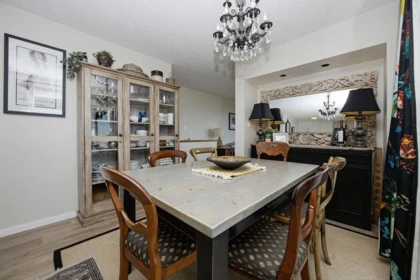 Breakfast Nook Photo of 5111 Bay Road, Sechelt, BC