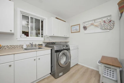 Mudroom Photo of 5111 Bay Road, Sechelt, BC