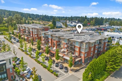 Aerial View of 319 2970 King George Boulevard, Surrey, BC
