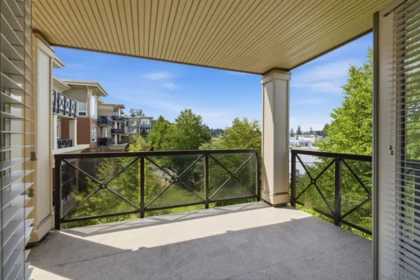 319 2970 King George Boulevard, Surrey, BC, Surrey — Apartment/Condo for sale