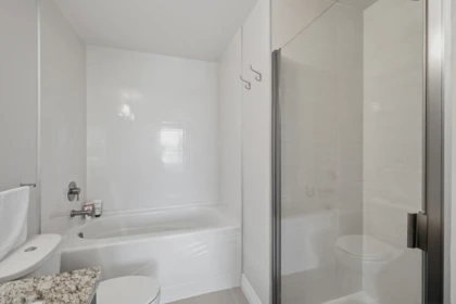 Loft / Bonus Room Photo of 319 2970 King George Boulevard, Surrey, BC