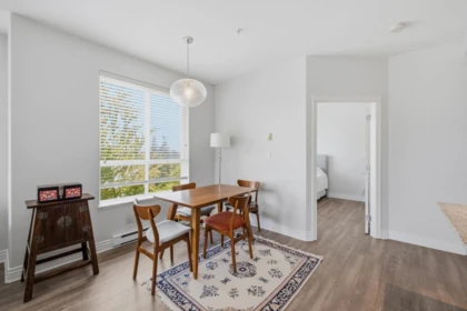 Primary Bedroom Photo of 319 2970 King George Boulevard, Surrey, BC