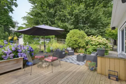Outdoor Kitchen Photo of 33043 4th Avenue, Mission, BC