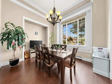 Breakfast Nook Photo of 9280 134 Street, Surrey, BC