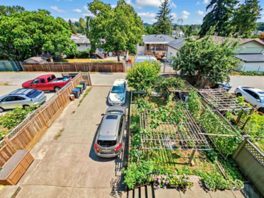 Outdoor Deck Photo of 9280 134 Street, Surrey, BC