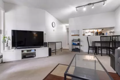 230 8460 Ackroyd Road, Richmond, BC, Richmond — Apartment/Condo for sale