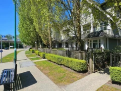 47 6965 Hastings Street, Burnaby, BC