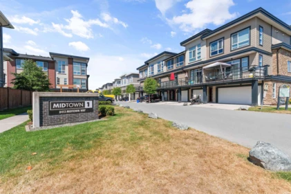 107 8413 Midtown Way, Chilliwack, BC, Chilliwack — Townhouse for sale