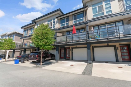 107 8413 Midtown Way, Chilliwack, BC, Chilliwack — Townhouse for sale