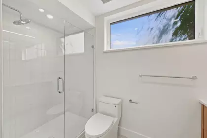 Powder Room Photo of 4788 48b Street, Delta, BC