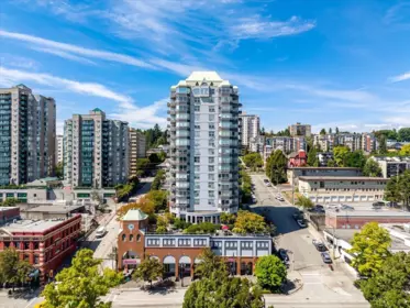 702 328 Clarkson Street, New Westminster, BC, New Westminster — Apartment/Condo for sale