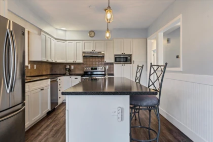 Breakfast Nook Photo of 52464 Yale Road, Rosedale, BC