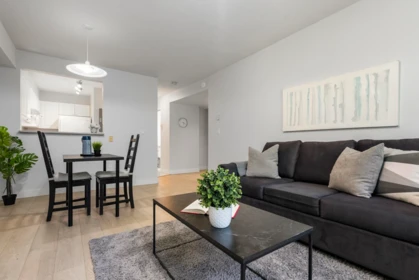 Kitchen Photo of 310 14377 103 Avenue, Surrey, BC