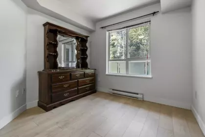 Office / Den Photo of 310 14377 103 Avenue, Surrey, BC