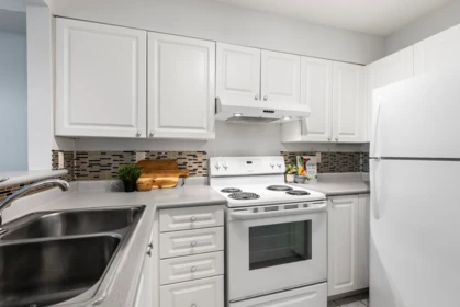Primary Bedroom Photo of 310 14377 103 Avenue, Surrey, BC