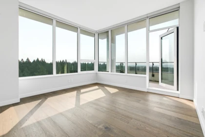 Kitchen Island Photo of 1908 3487 Binning Road, Vancouver, BC