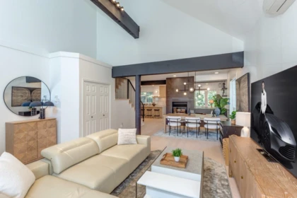 Breakfast Nook Photo of 2741 Coyote Place, Whistler, BC