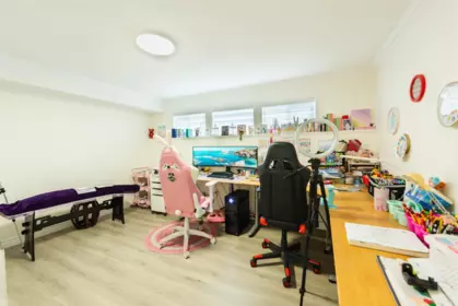 Loft / Bonus Room Photo of 16111 10 Avenue, Surrey, BC