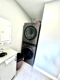 Guest Bathroom Photo of 7376 123 Street, Surrey, BC
