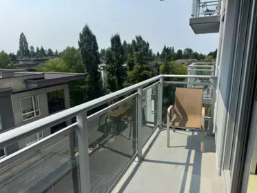 Garage Interior Photo of 711 13325 102a Avenue, Surrey, BC