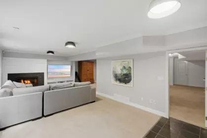 Hallway Photo of 35787 Graystone Drive, Abbotsford, BC