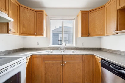 Primary Bedroom Photo of 9570A Hazel Street, Chilliwack, BC