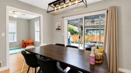 Kitchen Island Photo of 4 5648 Promontory Road, Chilliwack, BC