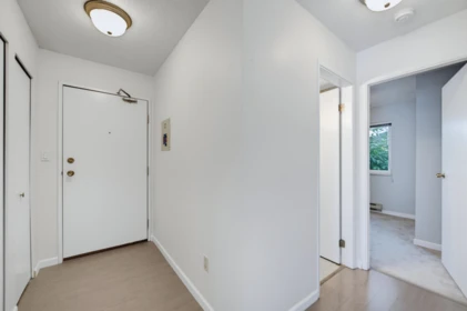 Mudroom Photo of 108 2853 W Bourquin Crescent, Abbotsford, BC