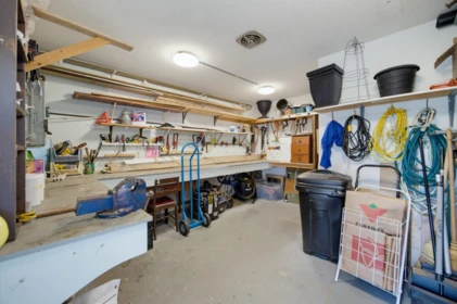 Swimming Pool Photo of 108 2853 W Bourquin Crescent, Abbotsford, BC