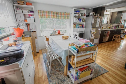 Kitchen Photo of 13032 Narrows Road, Madeira Park, BC