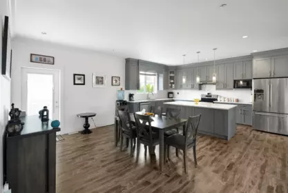 Dining Area Photo of 32913 Peebles Drive, Mission, BC
