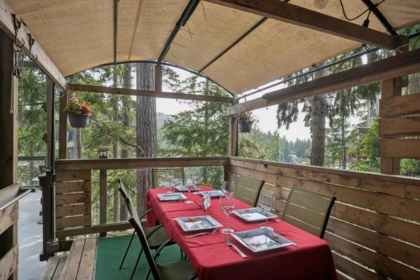 Garden / Landscaping Photo of 5781 Cranley Drive, West Vancouver, BC