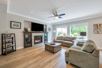 Family Room Photo of 24640 101 Avenue, Maple Ridge, BC