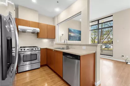 5 8160 Lansdowne Road, Richmond, BC, Richmond — Townhouse for sale