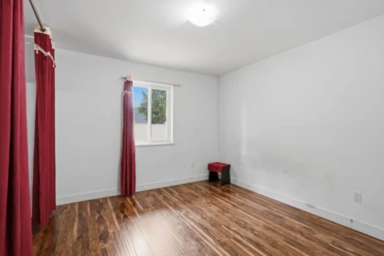 Entry Foyer Photo of 7836 127 Street, Surrey, BC