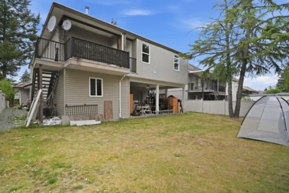 Hallway Photo of 7836 127 Street, Surrey, BC