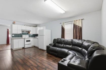 Mudroom Photo of 7836 127 Street, Surrey, BC